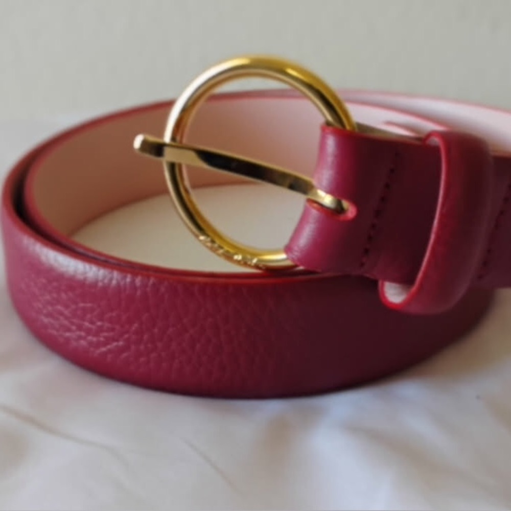 Brooks Brothers Ladies Red/ Berry Leather Belt with Gold Circle Buckle NWOT